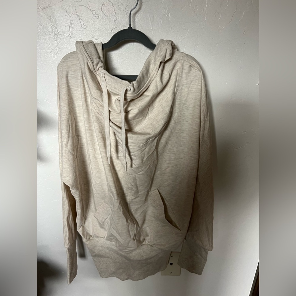 Lululemon throwback flashback pullover NWT